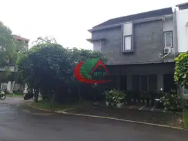 RUMAH HOEK CITRA GRAN CIBUBUR 5 MENIT KE TOL JATIKARYA
