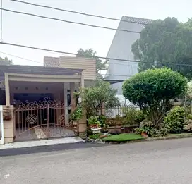 Dijual Rumah Siap Huni SHM di Gretta Res Graha Raya Bintaro