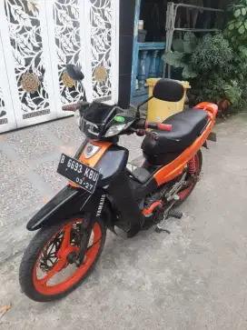 Yamaha FIZR 2004 ss lengkap mesin bagus plat Bekasi Kota