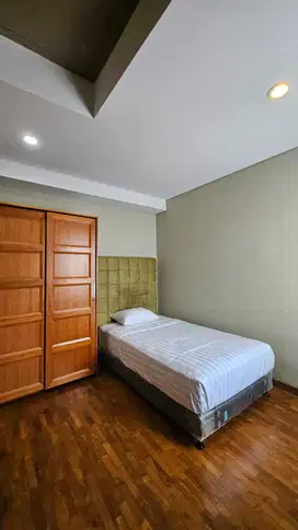 Beautiful 3 Storey Villa In Kerobokan, Close To Canggu And Seminyak