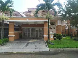 dijual rumah dua lantai siap huni di sentul city