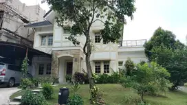 dijual cepat rumah hook view bagus