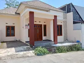 Rumah 4kt & 3km Dekat Kampus Unika Unnes