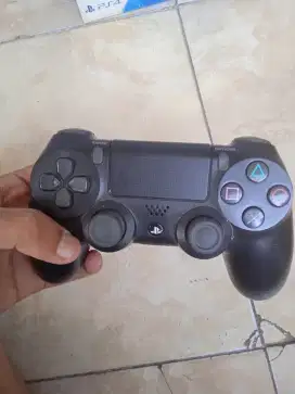 Stik ori mesin PS4 normal ada dus poris cipondoh