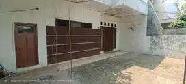 Rumah Lama Hitung Tanah di Cempaka Putih Tengah
