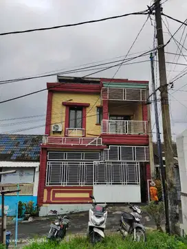 Rumah 2 Lantai Di Pancawarna Driyorejo Gresik
