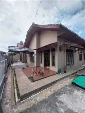 Dijual Rumah Mewah Murah Sangat Luas dan Cukup Strategis di Tembung