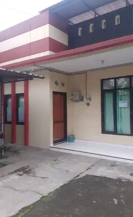 Dijual Rumat Kost Ber AC dan K.Mandi Dalam Di Sekaran Unnes Semarang
