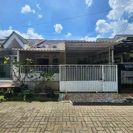 Dijual Rumah Modern Minimalis Di BSD Nusaloka Tangsel