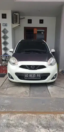 Dijual Nissan March 1.2 AT 2014 istimewa sekali