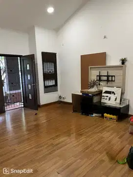dijual cepat rumah di aralia harapan indah bekasi