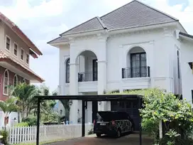 Disewakan Rumah di Sentul City