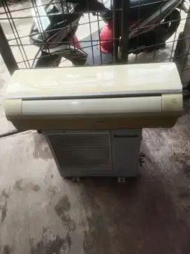 Panasonic 1pk dingin freon full