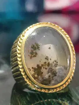 Cincin batu biru langit bermotif