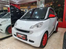 KM 49RB!! SMART FORTWO 2011 PANORAMIC / MDL TH 2012 (BINTANG MOTOR)