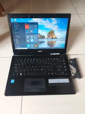 laptop Acer Ram 8gb layar 14inch tipe slim siap pake ktk mnus (Nego)