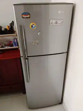Kulkas Bekas LG 2 Pintu Kondisi Normal
