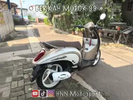 SCOOPY TAHUN 2011 TOP GANTENG