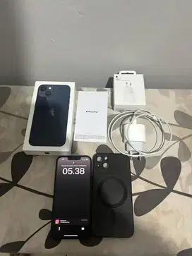 Iphone 13 Ram 128GB warna Midnight Ex Ibox Garansi On