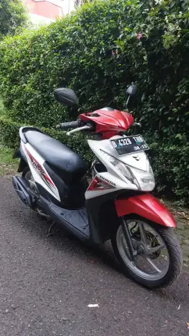 Jual Cepat Beat Starter halus  2015 warna favorit