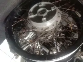 Velg jari2 alumunium17champ buat CBR150 lokasi Cilebut central No3