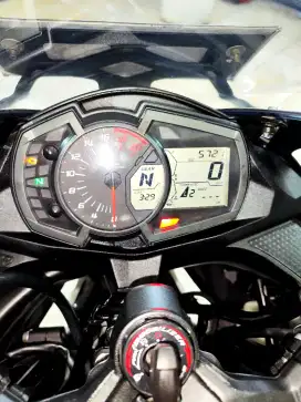 Zx25R 4cilinder free knalpot full sistem km.5rb.Anugerah motor rungkut