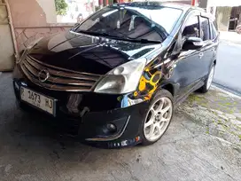 Nissan Grand livina 2013 Bensin