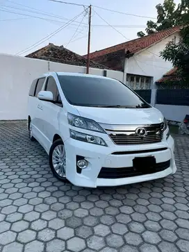 Vellfire zg premium sound 2013