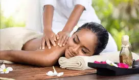 therapist massage