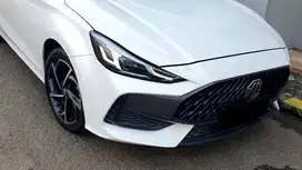 Morris Garage 5GT Ignite 1.5 Sunroof Camera360 AT [ LOW KM ] LikeNew