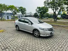 Honda City E Automatic tahun 2010