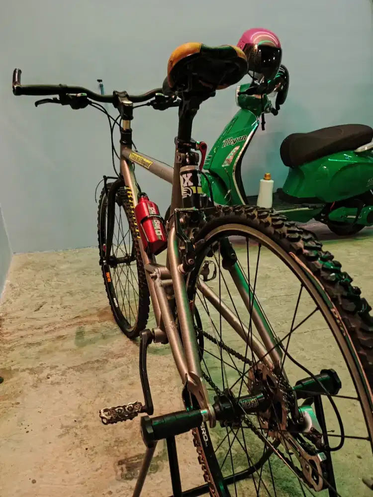 Dijual Sepeda Frame Titanium