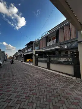 Perumahan eksklusif daerah Solo Baru