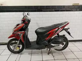 Vario 125 tahun 2014 lengkap bagus mesin halus