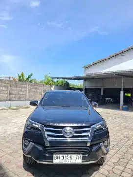 VRZ 2017 diesel matic. Km 98rb antik
