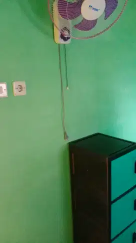 KOST DI SRENGSENG JAKBAR ADEM NYAMAN AMAN