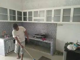 Kitchen set kaca kebumen - frame pakai aluminium hitam dan putih