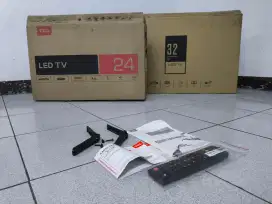 Murah 2 (dua) TV LED TCL 24 dan 32 Lengkap Semua 100% Harap di Baca !!