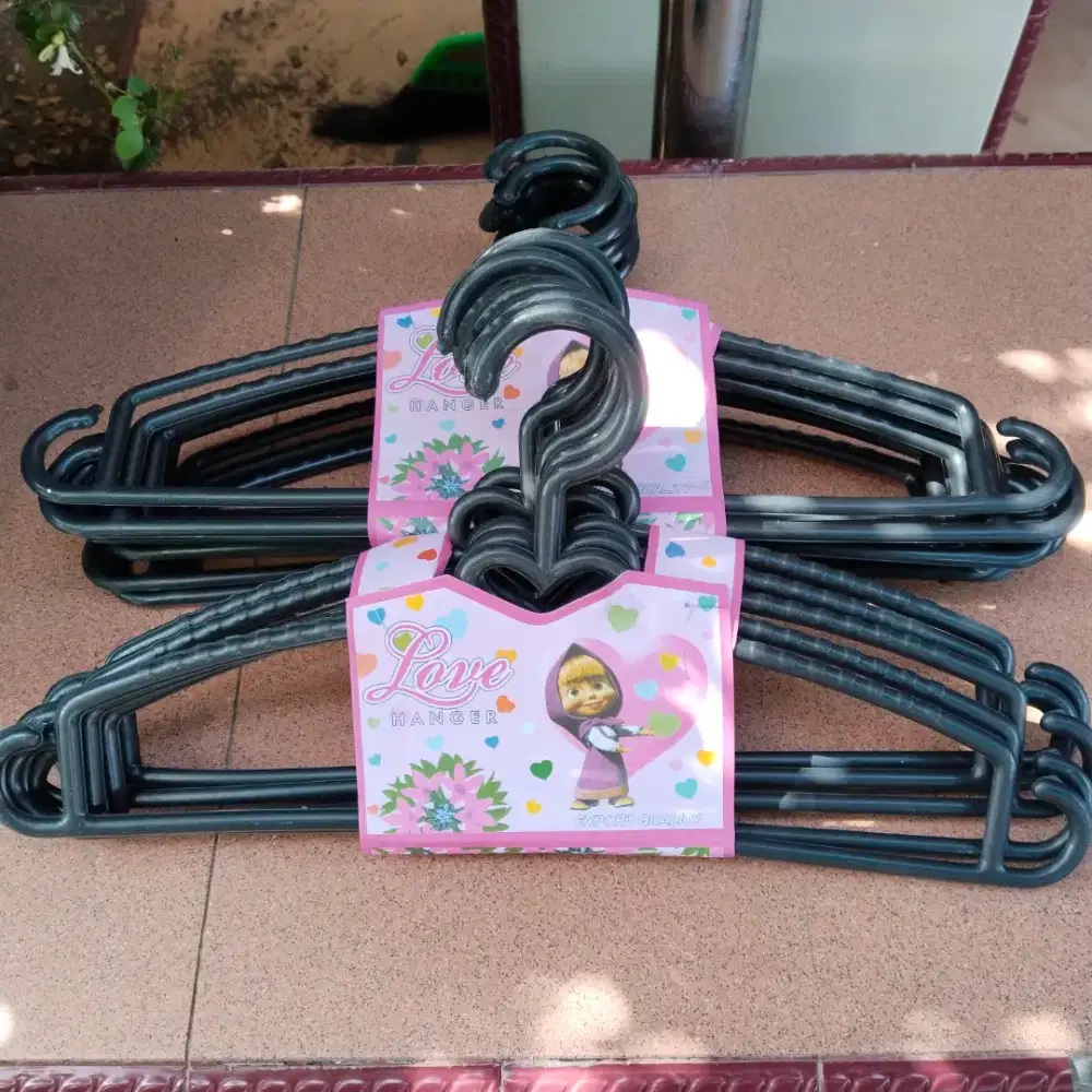 144 Pcs (12 Lusin) Hanger Pakaian / Kastok / Gantungan Baju Plastik