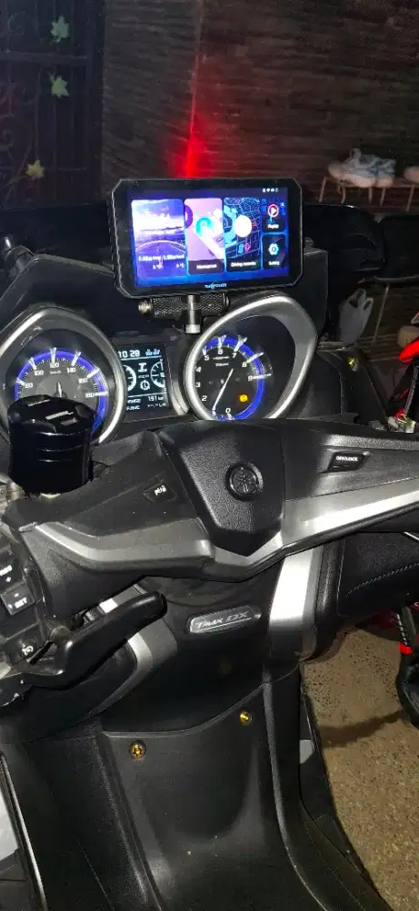 Yamaha TMAX DX Full paper