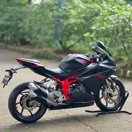 KM 11K AJA! HONDA CBR250RR NON ABS BLACK 2020 PAJAK PANJANG SIAP GAS