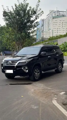 Toyota Fortuner VRZ Diesel 4X2 AT 2019 Termurah