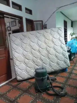 Layanan jasa cuci sofa, kasur, karpet, poles lantai dan vinyl