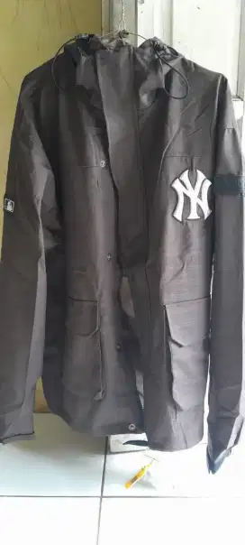 JAKET NY MLB COKLAT