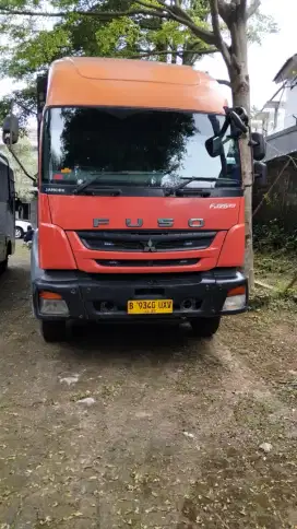 Mitsubishi Fuso Wing Box 2014