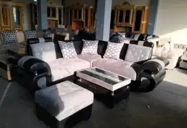 Sofa minimalis abu hitam
