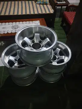 Jual velg racing ring 15 bekas Katana
