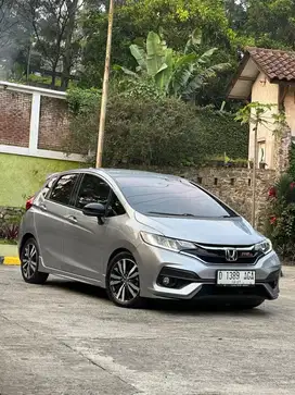 Mobil Honda Jazz RS AT 2018 NIK 2017