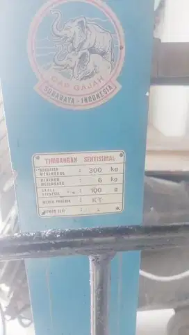 (Bekas) DIJUAL TIMBANGAN MEKANIK/TIMBANGAN SENTISIMAL KAP 300KG NORMAL