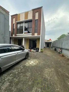 dijual ruko  2unit 2 lt bangunan baru cocok tuk usaha/kantor hrg nego